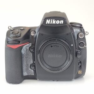Full frame DSLR Nikon D700